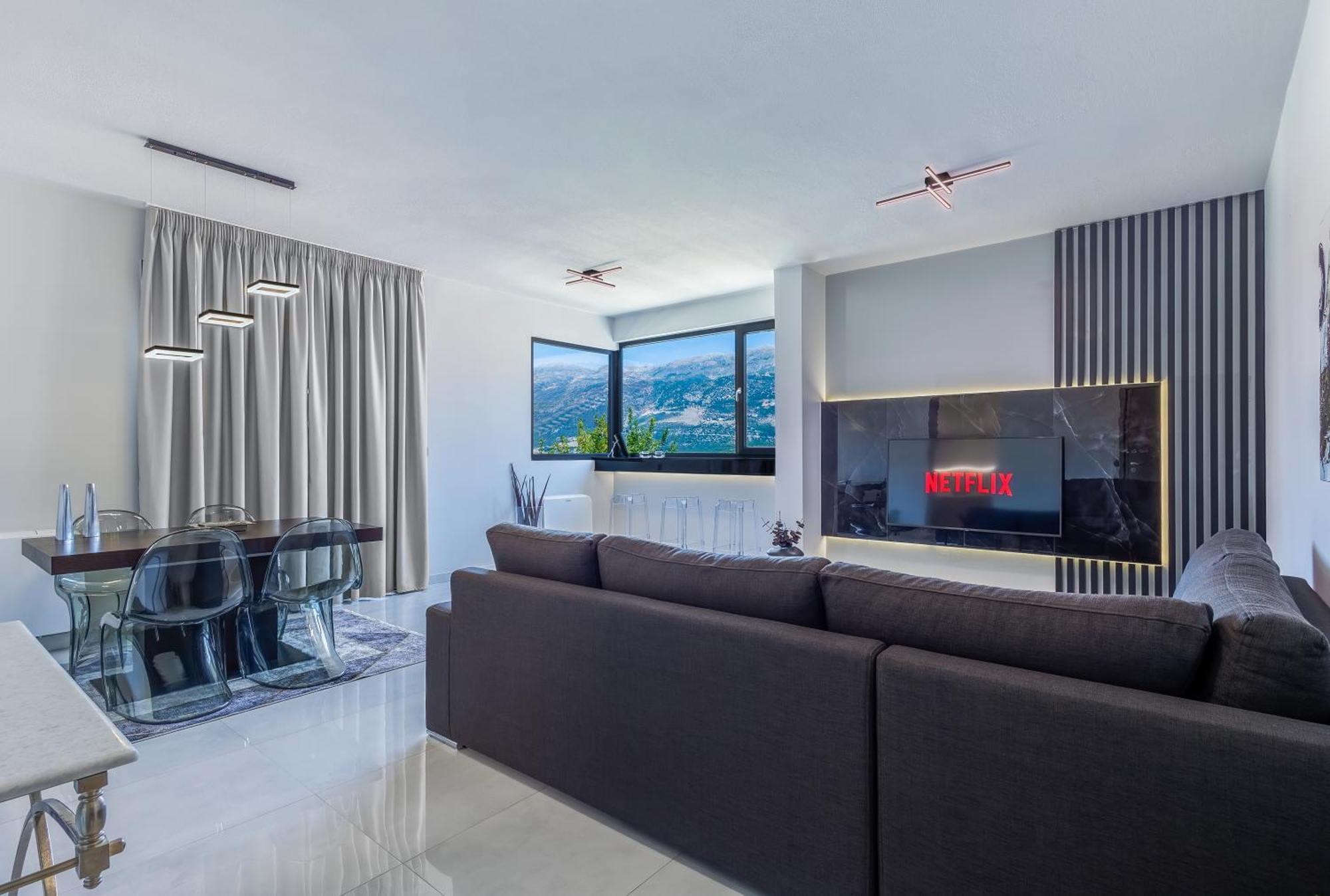 Apartment Odyss